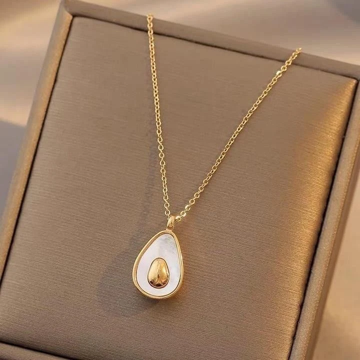 Minimalist Seashell Avocado Necklace – Elegant Collarbone Chain, Simple & Versatile Daily Jewelry for Women