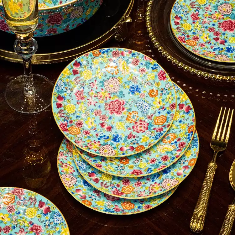 Jingdezhen Enamel Ceramic Dinnerware Set Imperial Style Handcrafted Plates and Bowls for Fine Dining and Breakfast